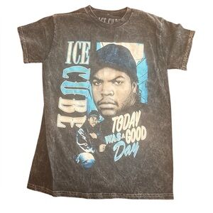 I’ve Cube Graphic T-Shirt Size Small NWT